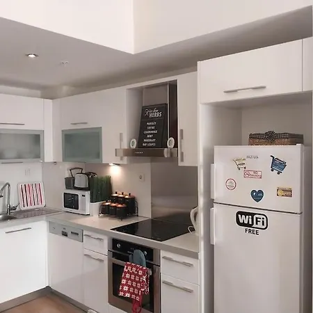 Apartment Batisehir Sitesi *